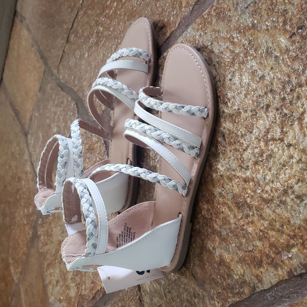 Braided White Sandals for Girls Size 4Med - Picture 2 of 11